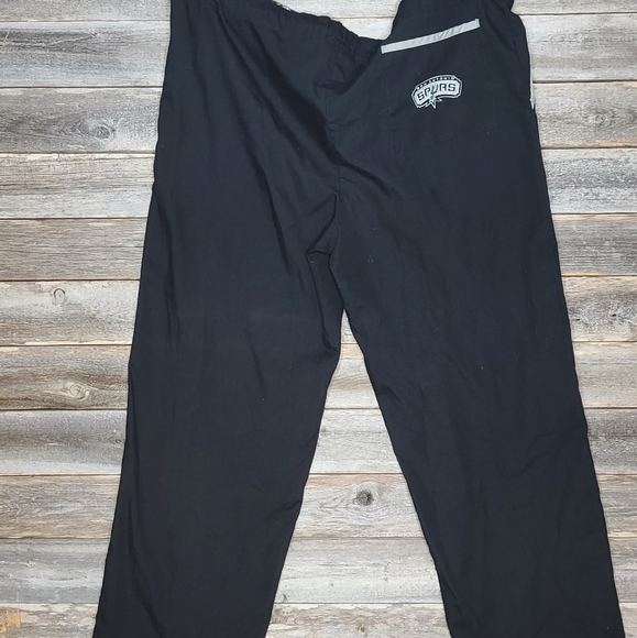 Scrub Dudz San Antonio Spurs Scrub Set - Picture 4 of 7